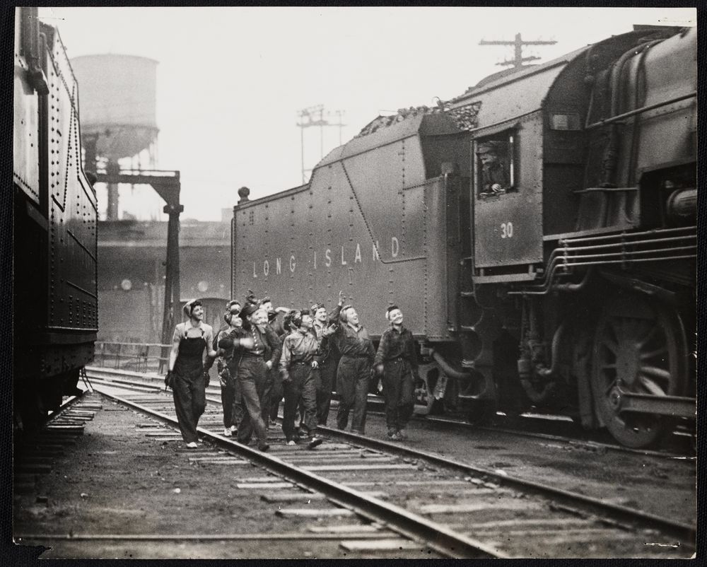 “Women Report for Work,” February 2, 1943